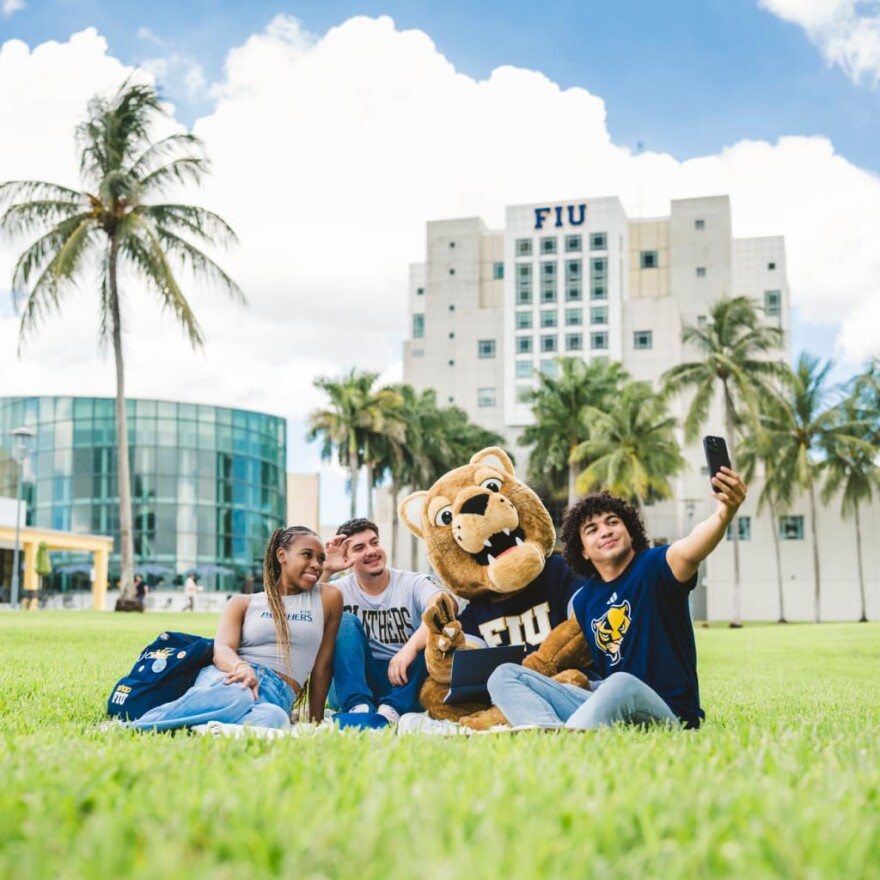 FIU2